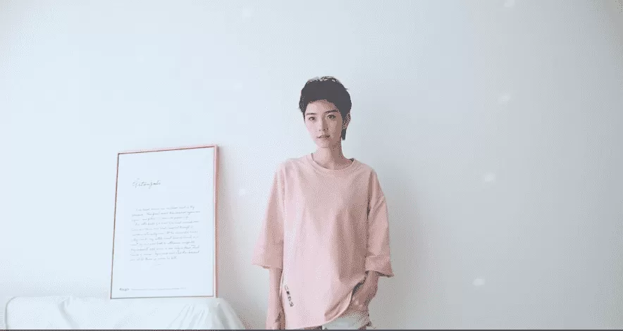 女装T恤产品展示视频